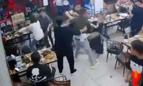 唐山烧烤爆料人小伙视频,勇敢揭露黑暗，正义之光照亮人间  第1张